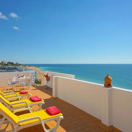 Daire The By Seareen